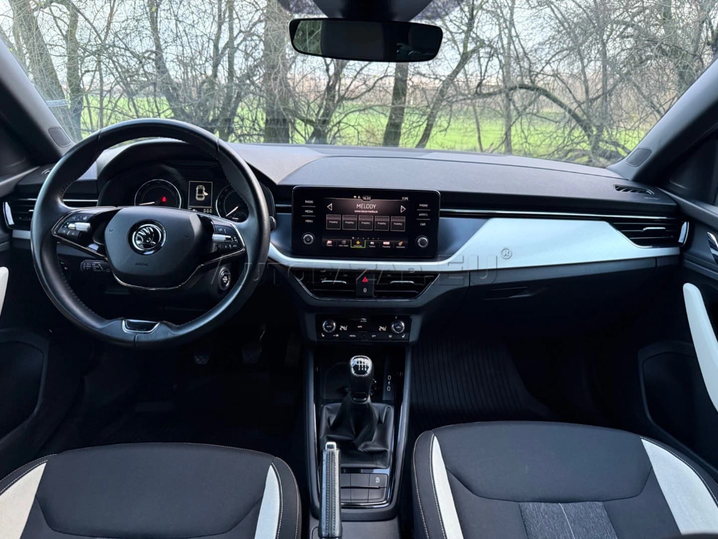 Skoda Scala 1.0 TSI Style - náhľad 20