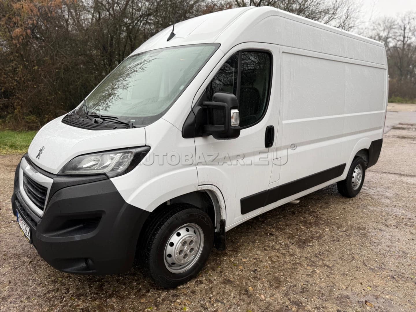 Peugeot Boxer 2.2 BlueHDi 335 L2 Pack