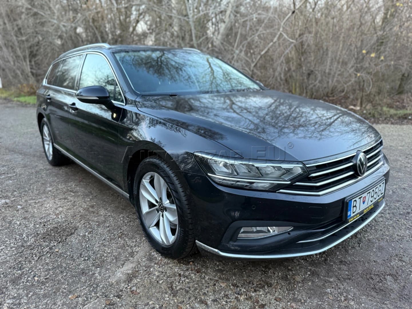 Volkswagen Passat Variant 2.0 TDI Elegance DSG - náhľad 2
