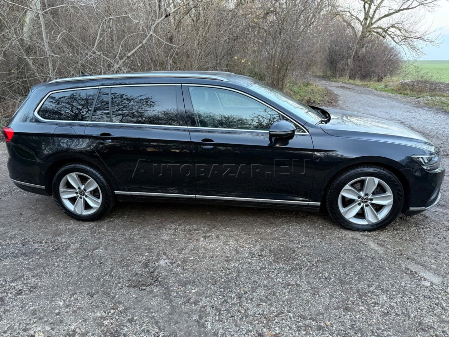 Volkswagen Passat Variant 2.0 TDI Elegance DSG - náhľad 3