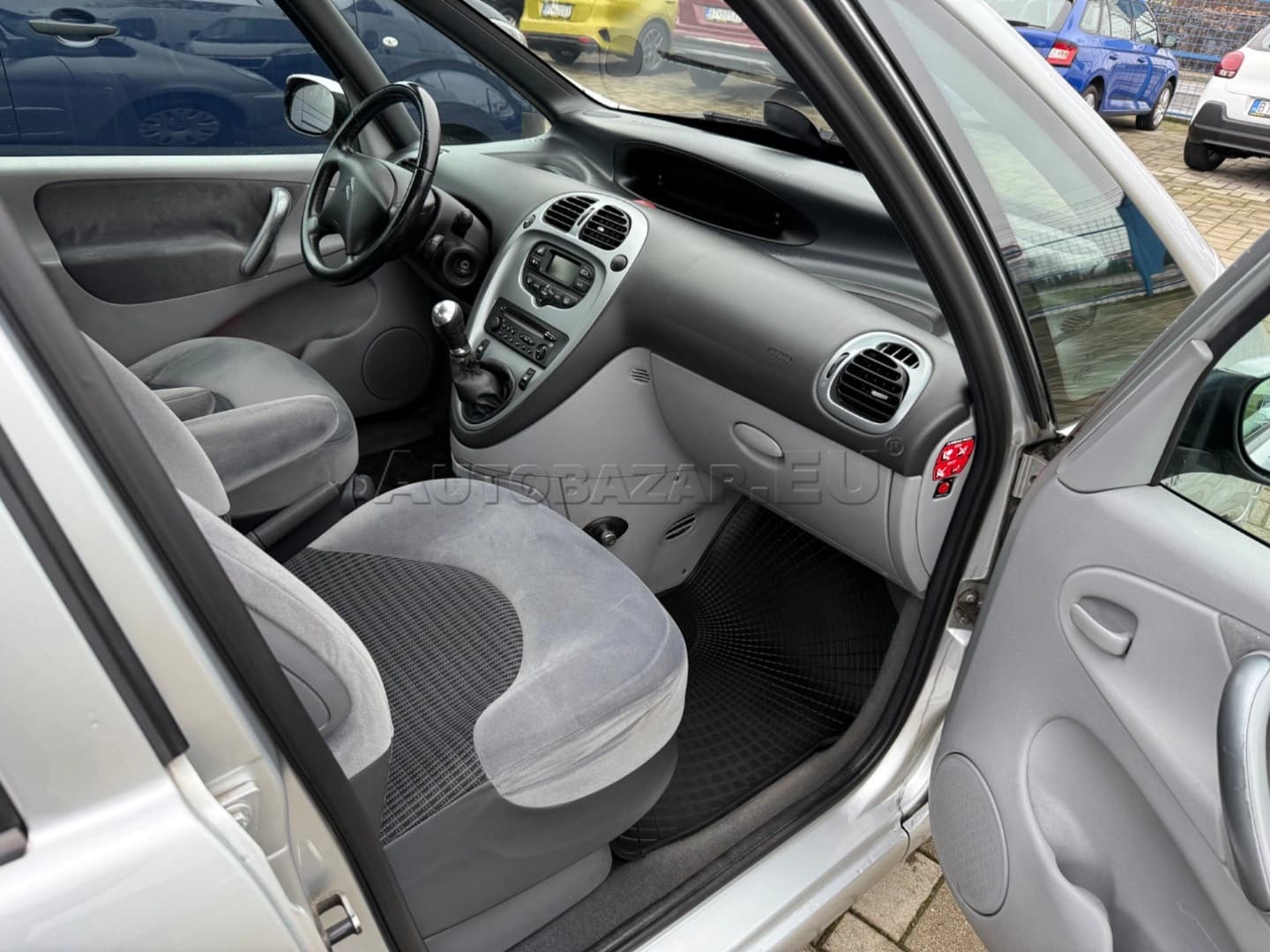 Citroen Xsara Picasso 1.6 16V Plus - náhľad 15