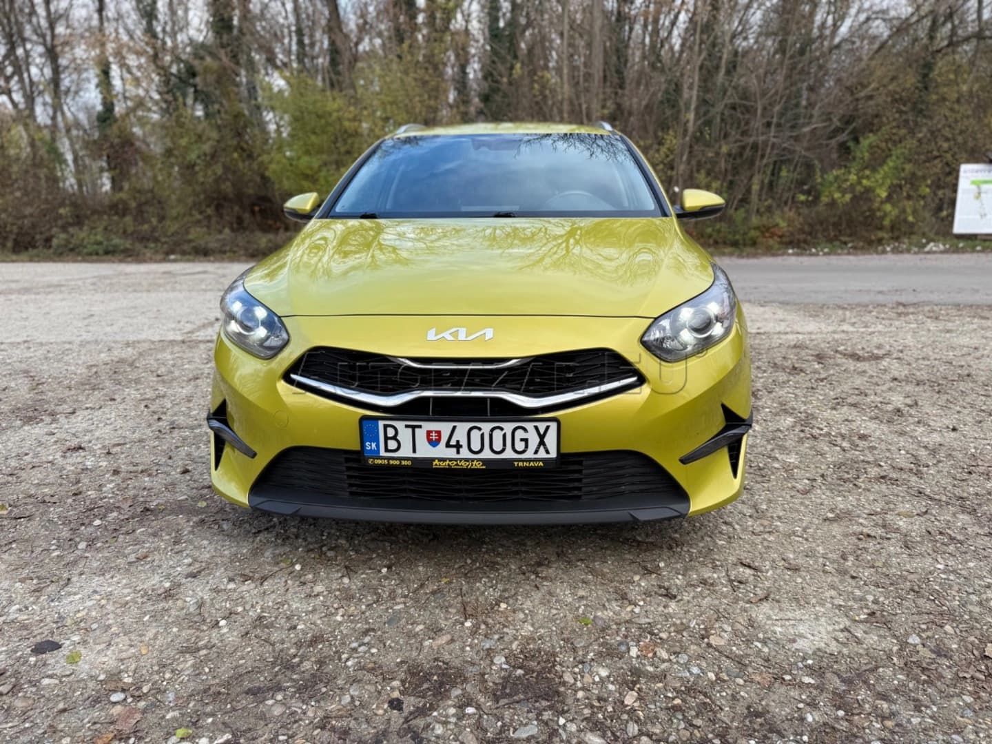 Kia Ceed SW 1.6 CRDi mHEV Gold+ A/T - náhľad 2