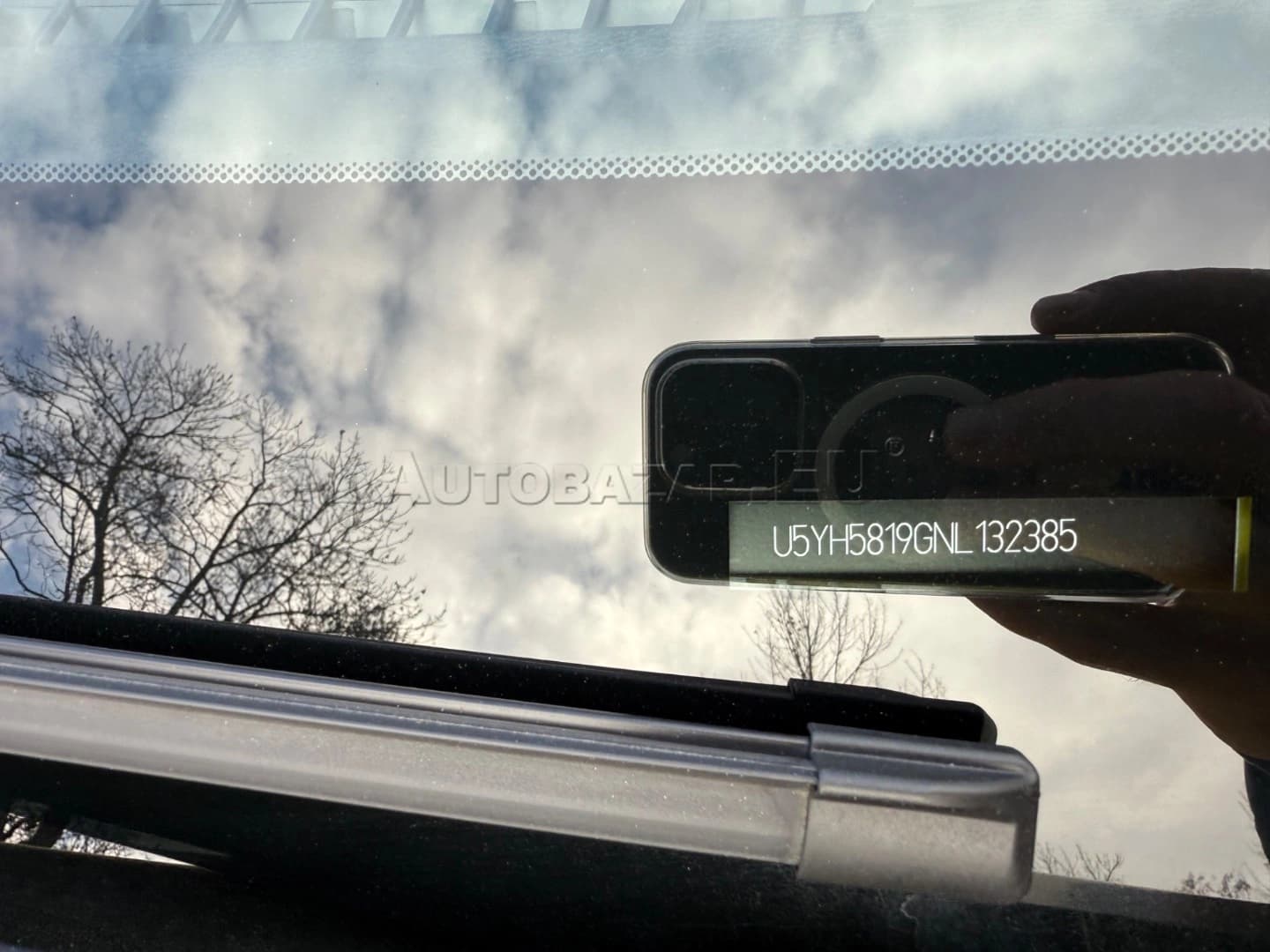 Kia Ceed SW 1.6 CRDi mHEV Gold+ A/T - náhľad 9