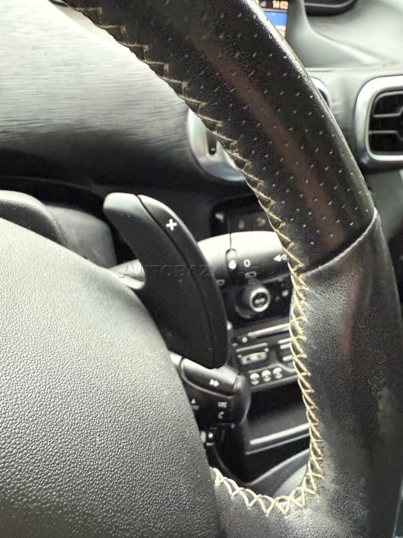 Citroen C3 Picasso e-HDi 90 S&S Airdream Exclusive - náhľad 19