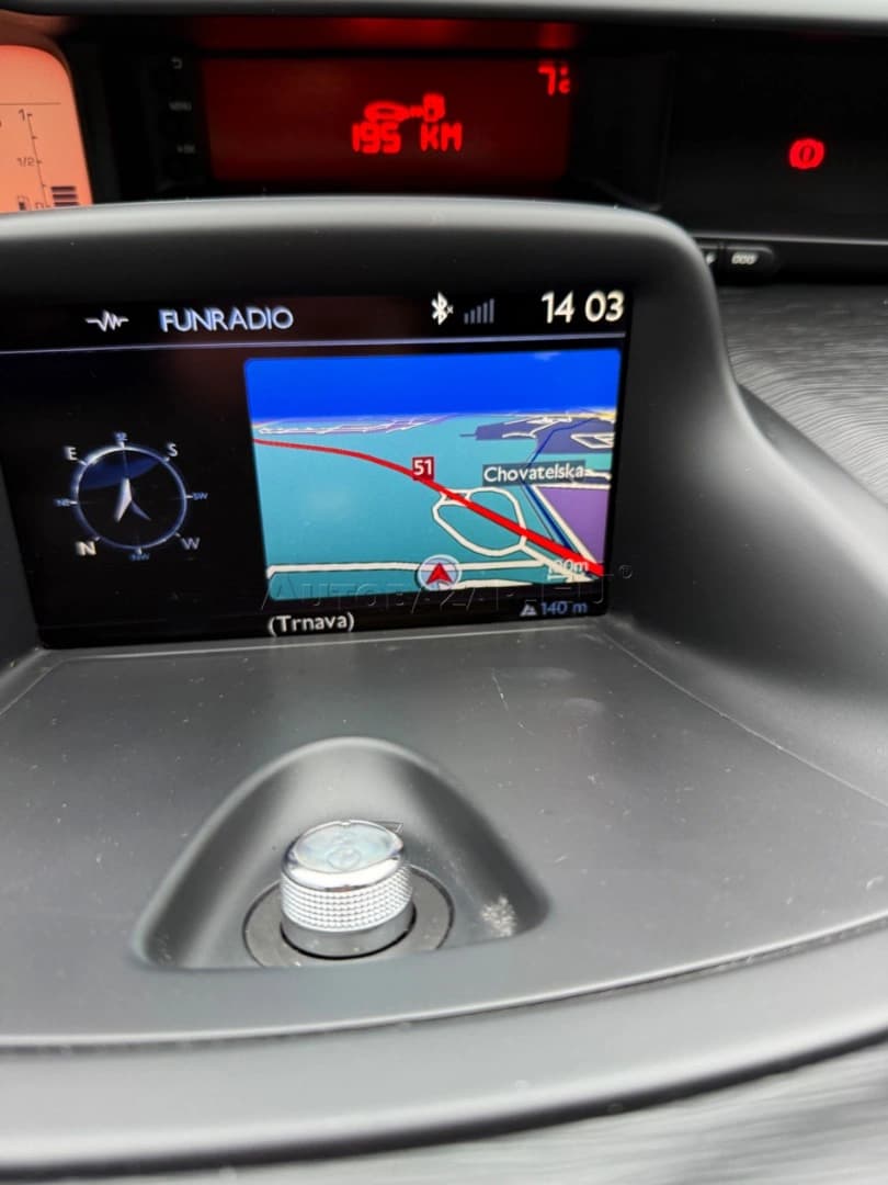 Citroen C3 Picasso e-HDi 90 S&S Airdream Exclusive - náhľad 20