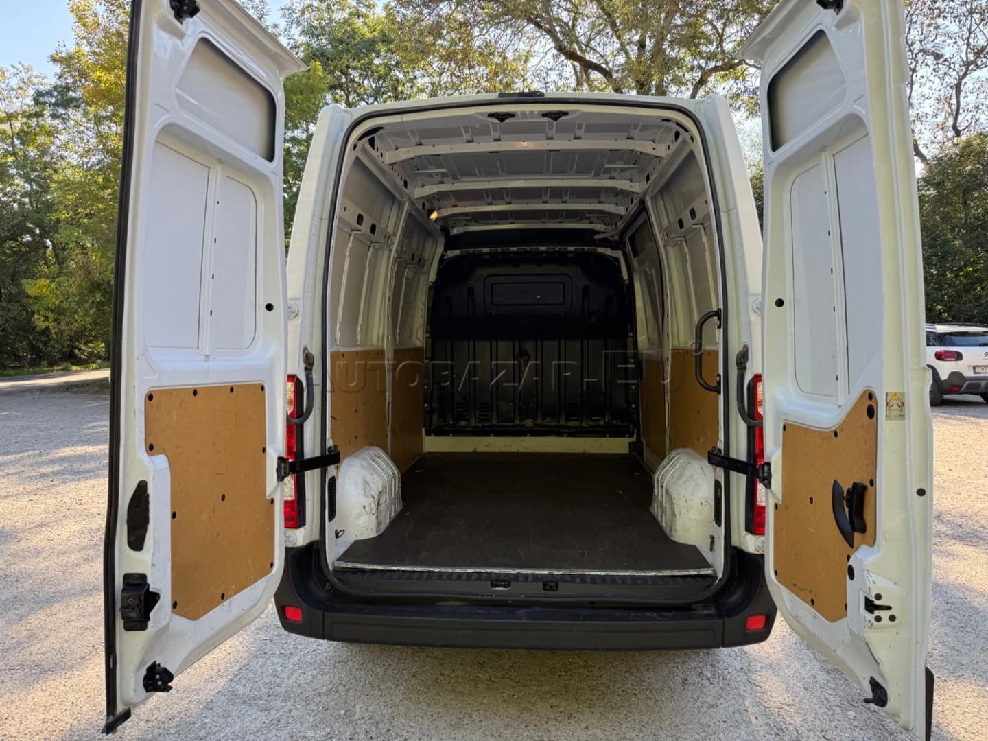 Opel Movano 2.3 CDTI 135K L2H2 3.5t - náhľad 8