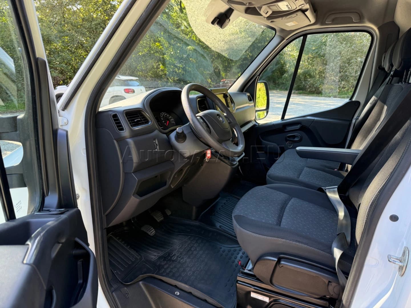 Opel Movano 2.3 CDTI 135K L2H2 3.5t - náhľad 9