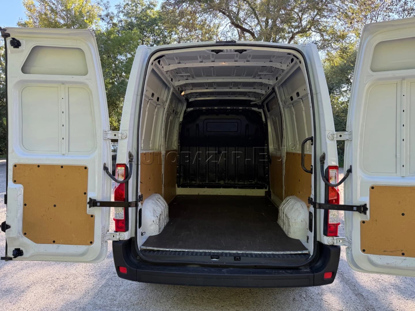 Opel Movano 2.3 CDTI 135K L2H2 3.5t - náhľad 13