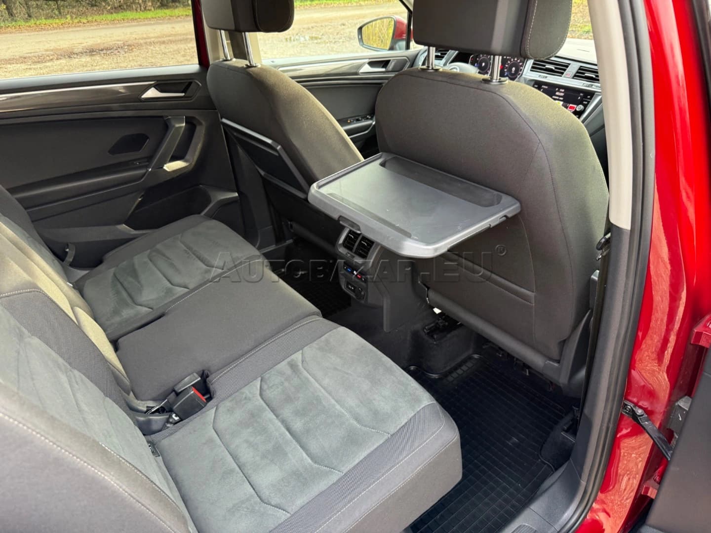 Volkswagen Tiguan Allspace 2.0 TSI 220k 4MOTION Edition Highline DSG - náhľad 16