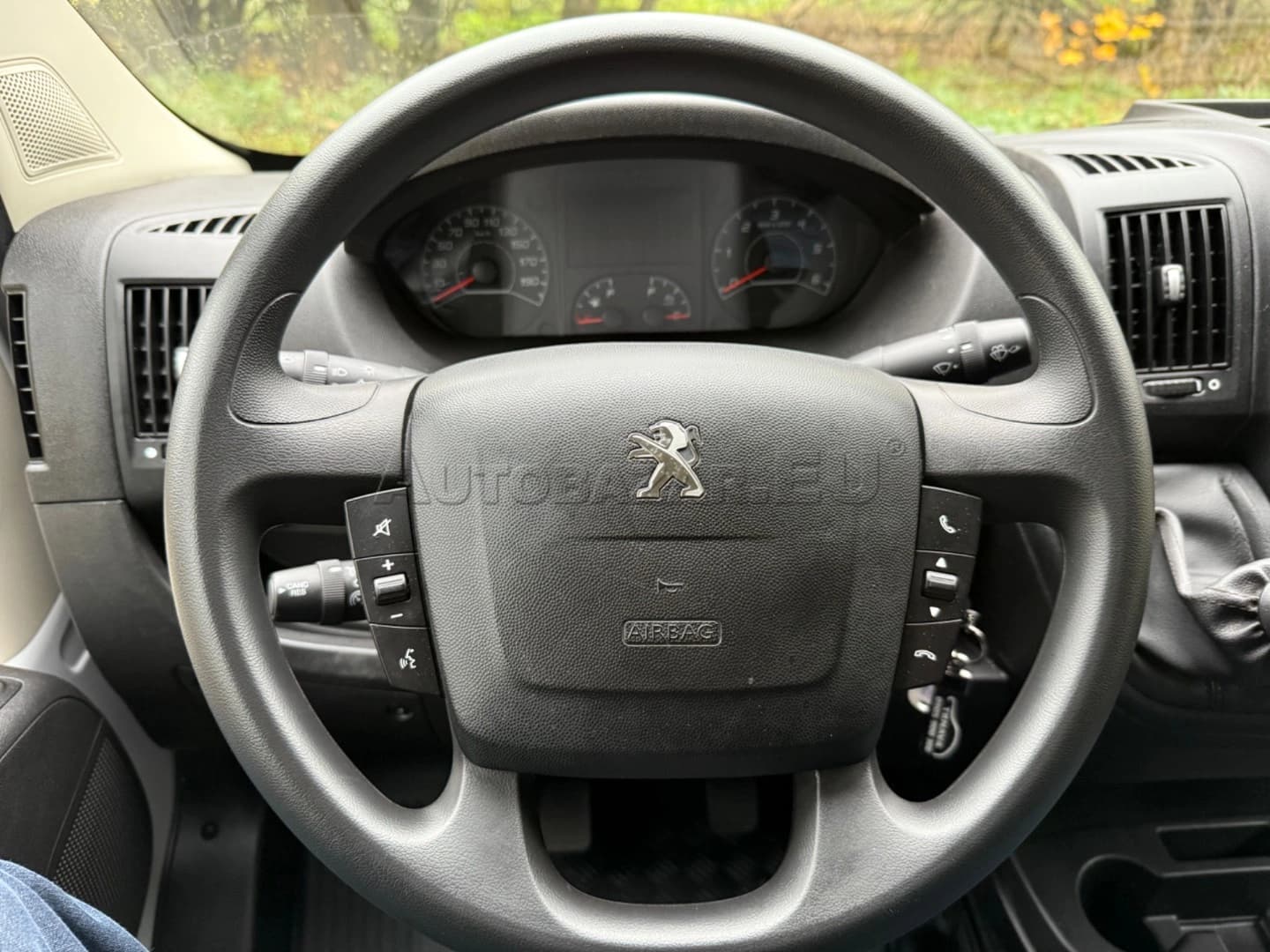 Peugeot Boxer 2.2 BlueHDi 165k 335 L4 - náhľad 16