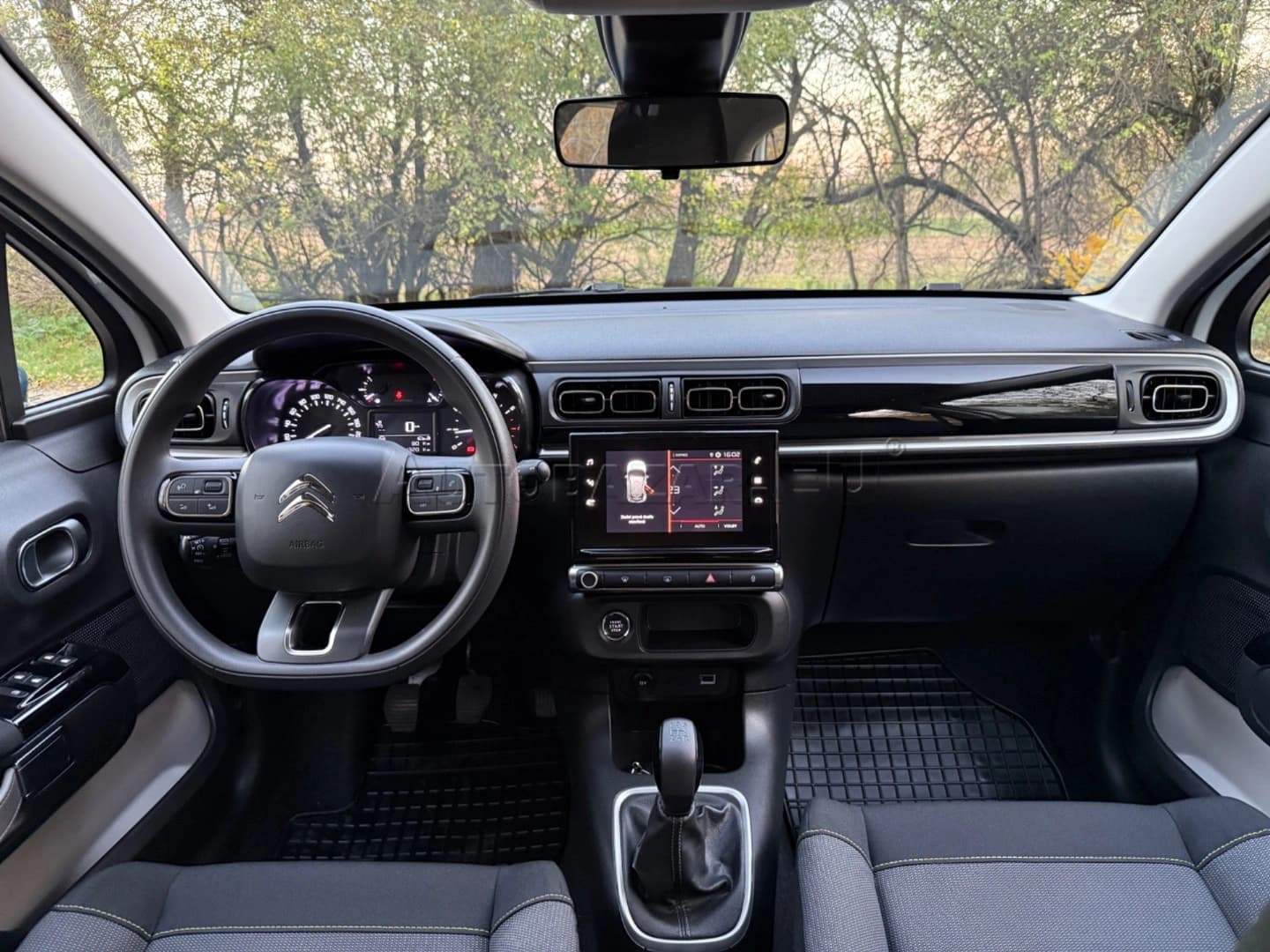 Citroen C3 PureTech 82 S&S Shine - náhľad 15