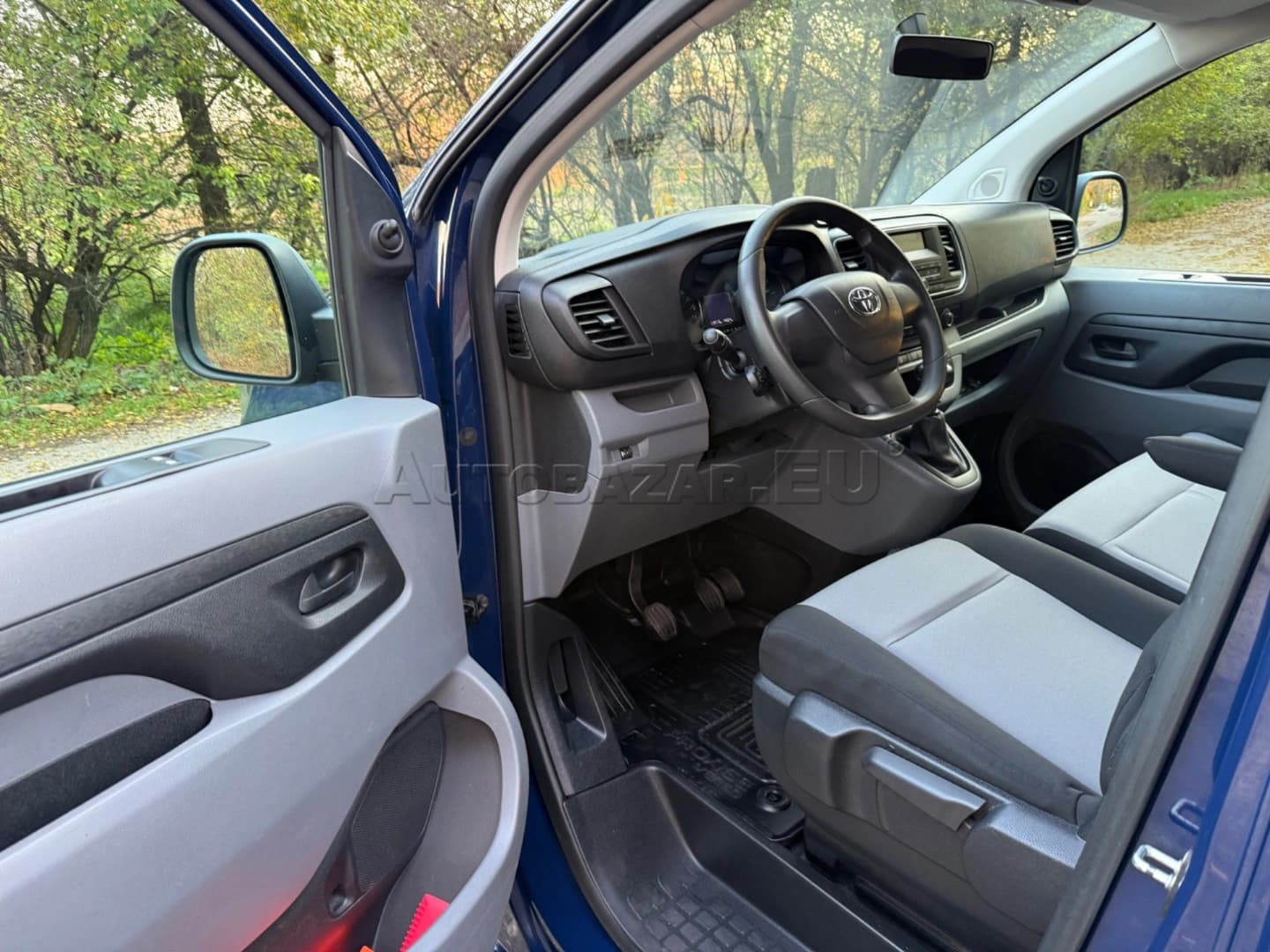 Toyota Proace Verso Shuttle 2.0 D-4D 150 S&S SCR City - náhľad 8