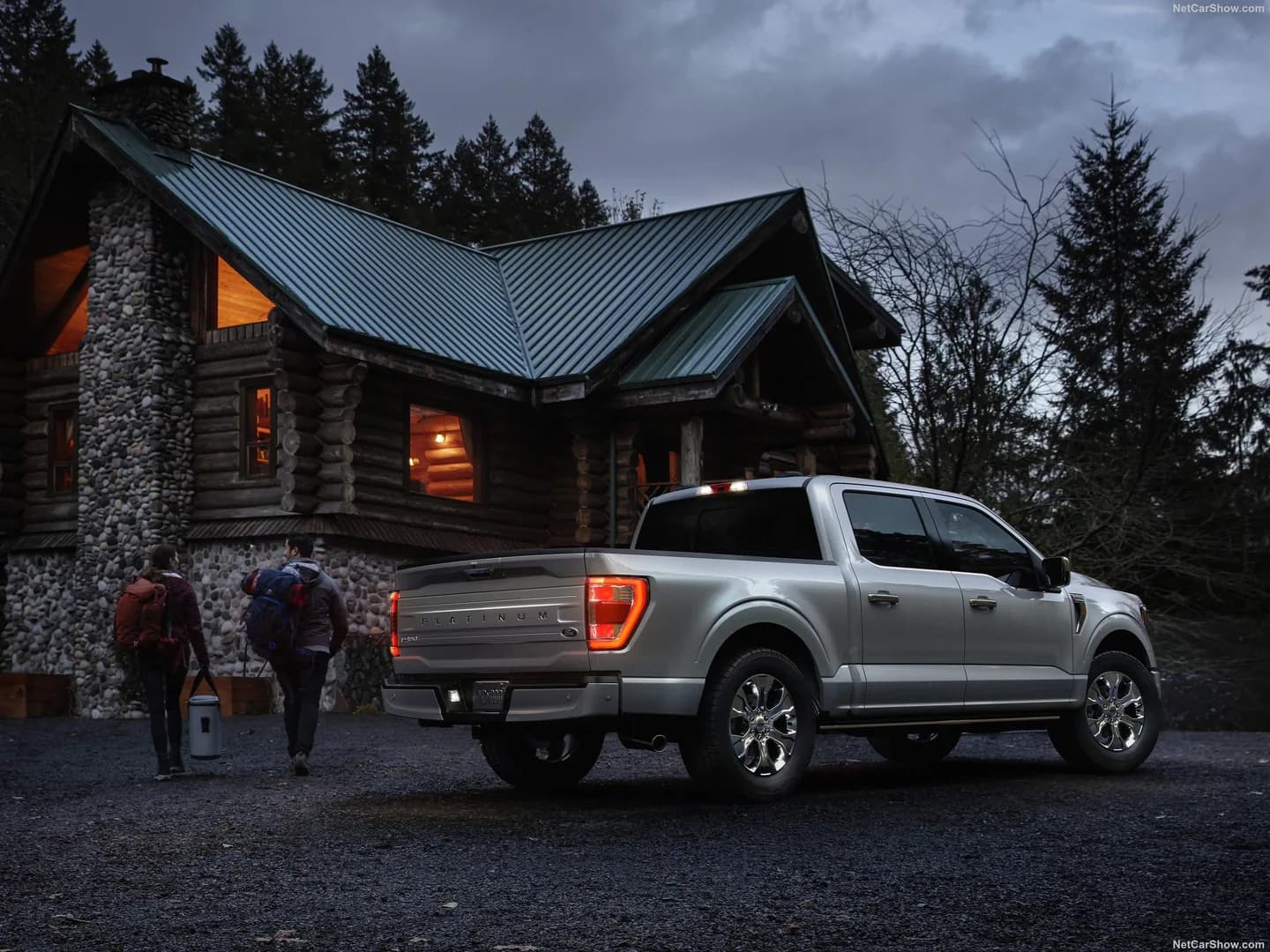 Ford F-150 XLT 3.5 EcoBoost 4x4 SuperCrew - náhľad 2