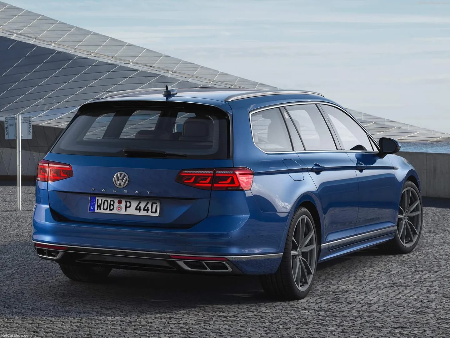 Volkswagen Passat Variant 2.0 TDI DSG Elegance - náhľad 2